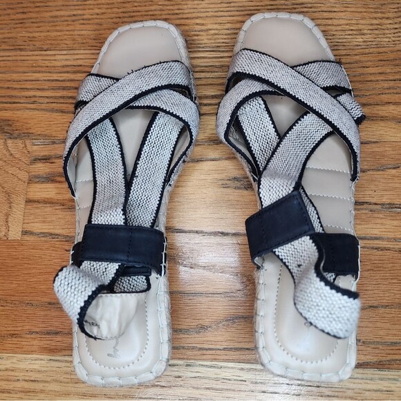 Me Too Cami Espadrilles Beige and Black 10 - Picture 9 of 10